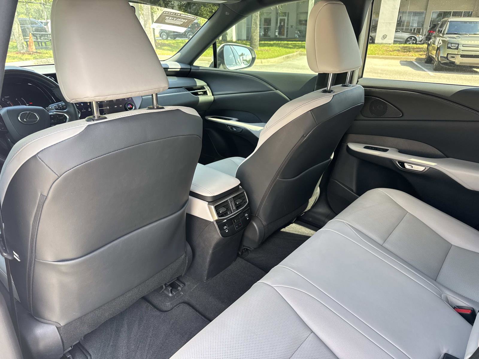 Used 2024 Lexus RX 350 Premium w/ Convenience Package FWD image 13