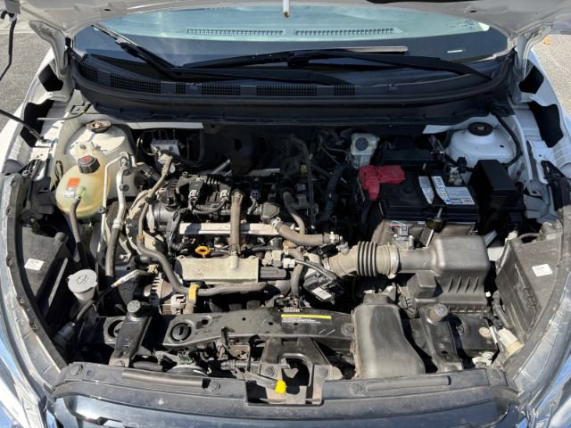 Used 2021 Nissan Kicks S FWD image 30