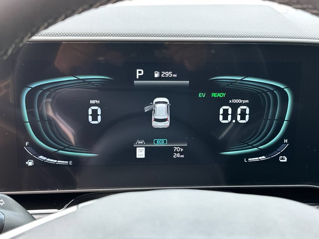 New 2026 Kia Niro EX FWD image 21