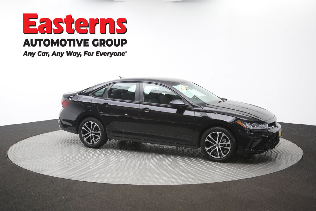 Used 2025 Volkswagen Jetta Sport FWD image 48