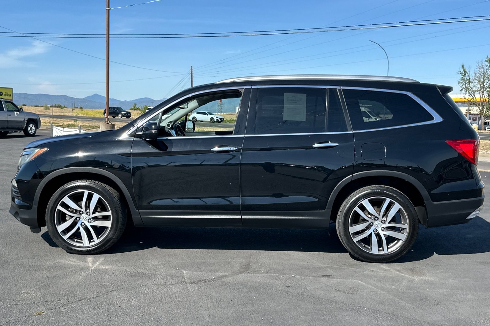 Used 2016 Honda Pilot Elite image 8