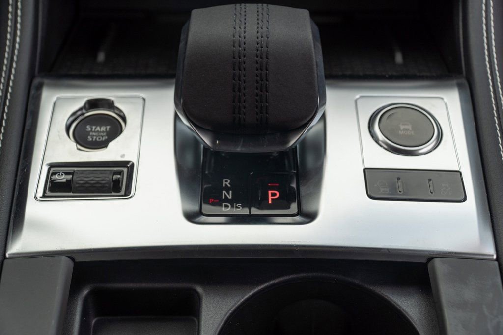Used 2025 Jaguar F-PACE R-Dynamic S AWD/4WD image 18
