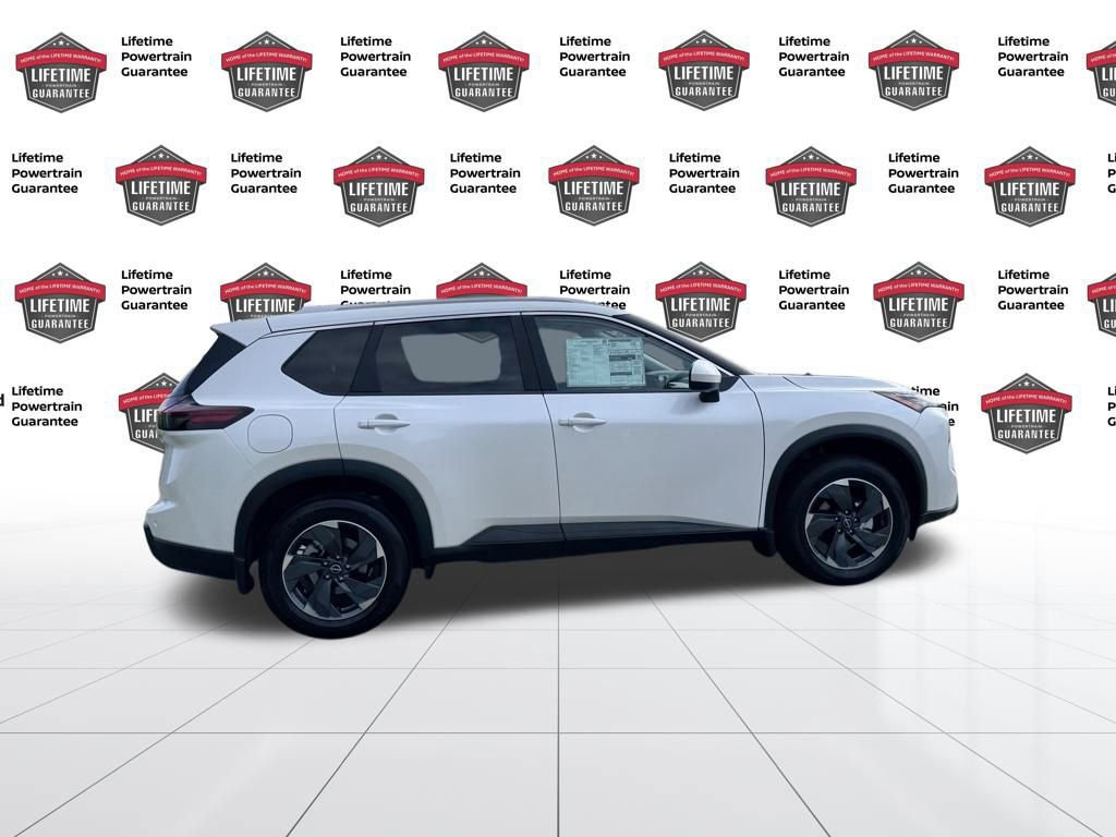 New 2026 Nissan Rogue SV image 7