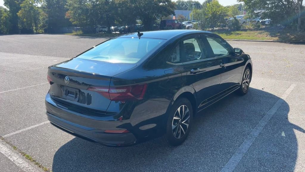 Used 2024 Volkswagen Jetta S image 50