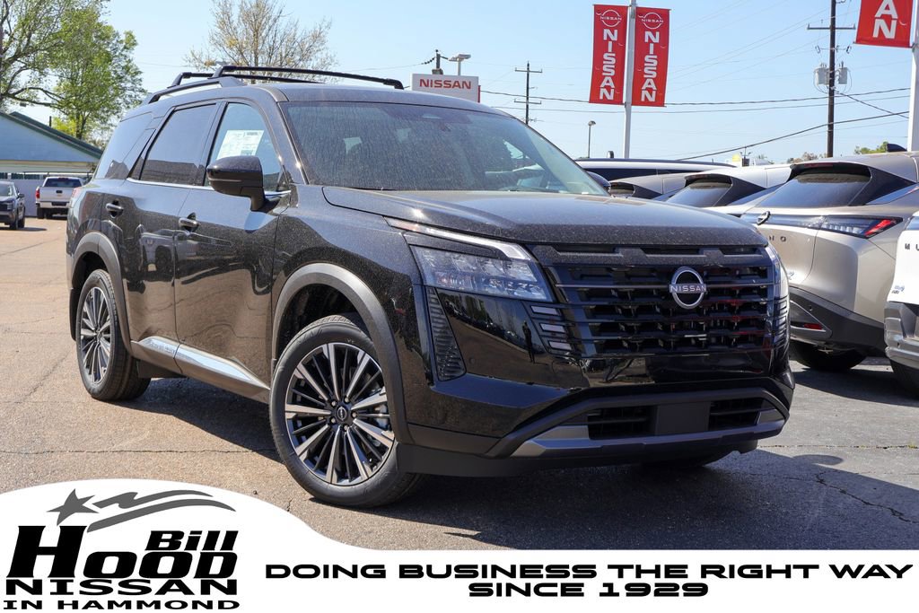 New 2026 Nissan Pathfinder Platinum image 1
