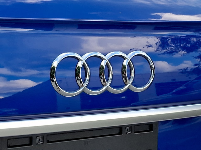 Certified 2023 Audi SQ5 Premium Plus w/ Premium Plus Package AWD/4WD image 31