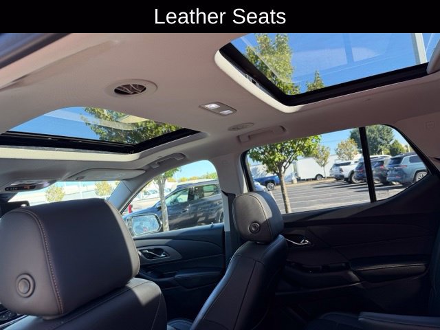 Used 2019 Chevrolet Traverse LT w/ LT Premium Package AWD/4WD image 11