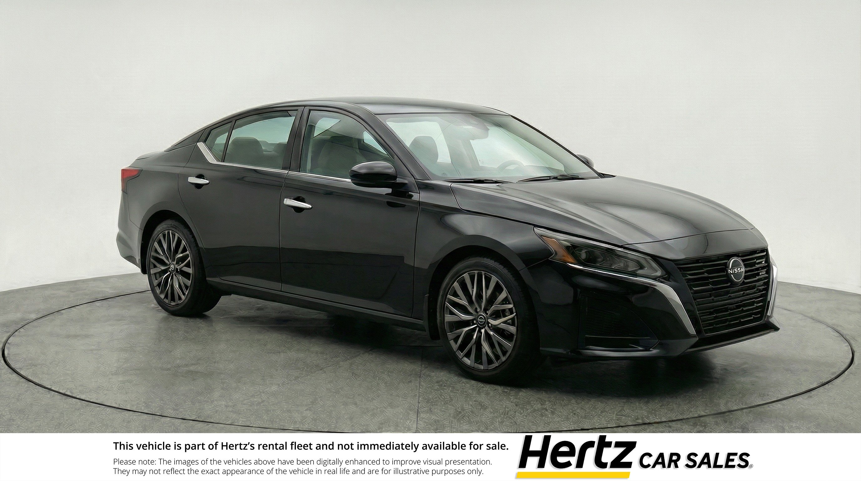 Used 2025 Nissan Altima 2.5 SV FWD image 1