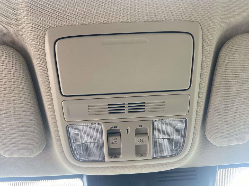 Used 2021 Honda CR-V EX image 23