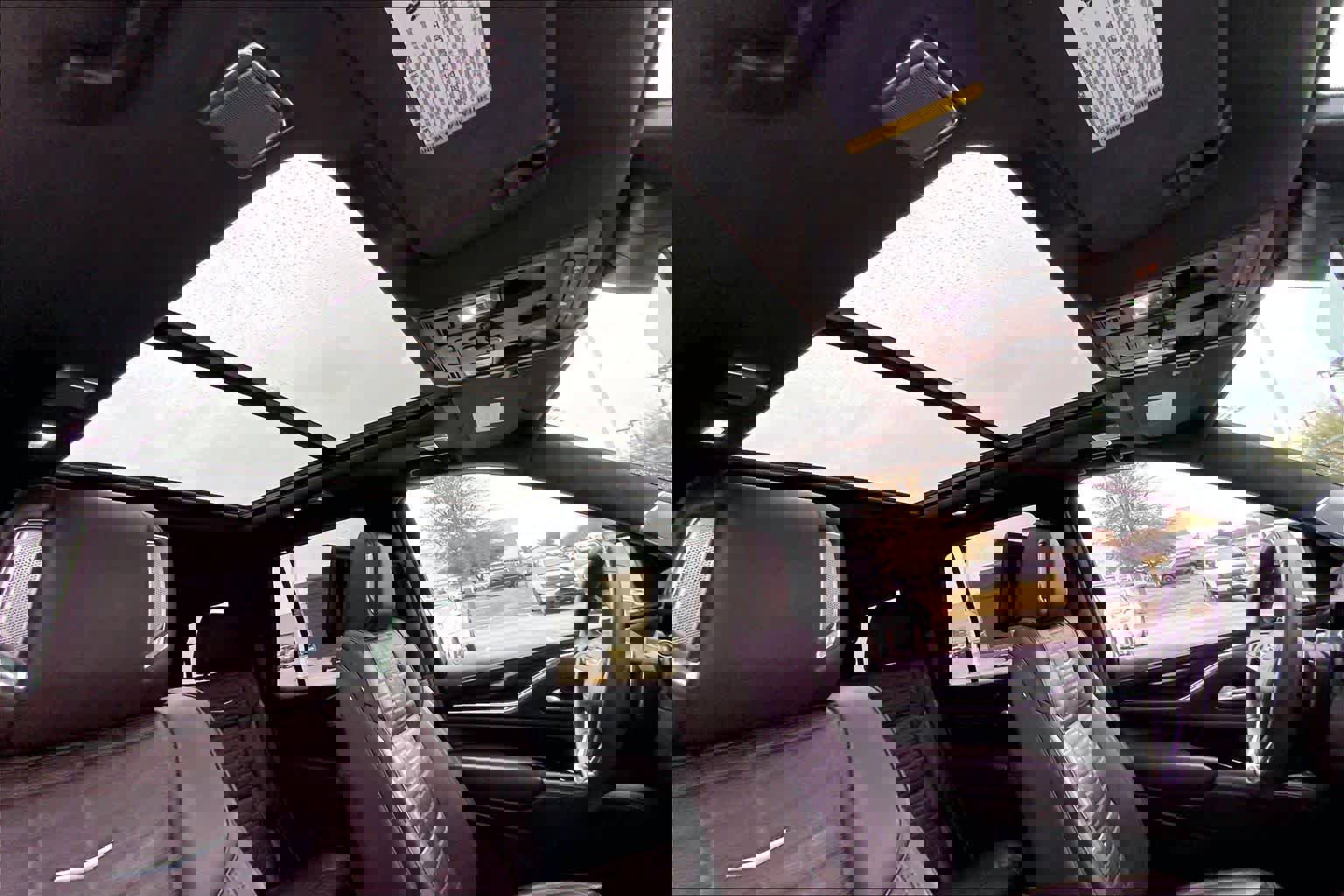 Used 2023 Cadillac Escalade V w/ Heavy-Duty Trailer Package image 19