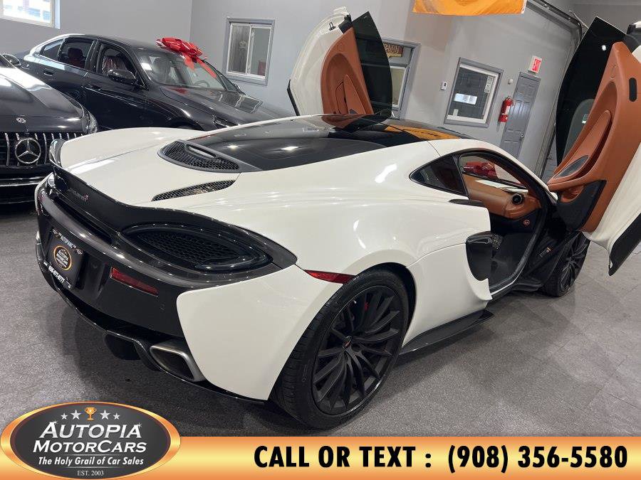 Used 2017 McLaren 570S RWD image 6