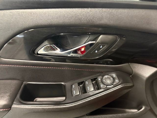 Used 2023 Chevrolet Traverse RS AWD/4WD image 15