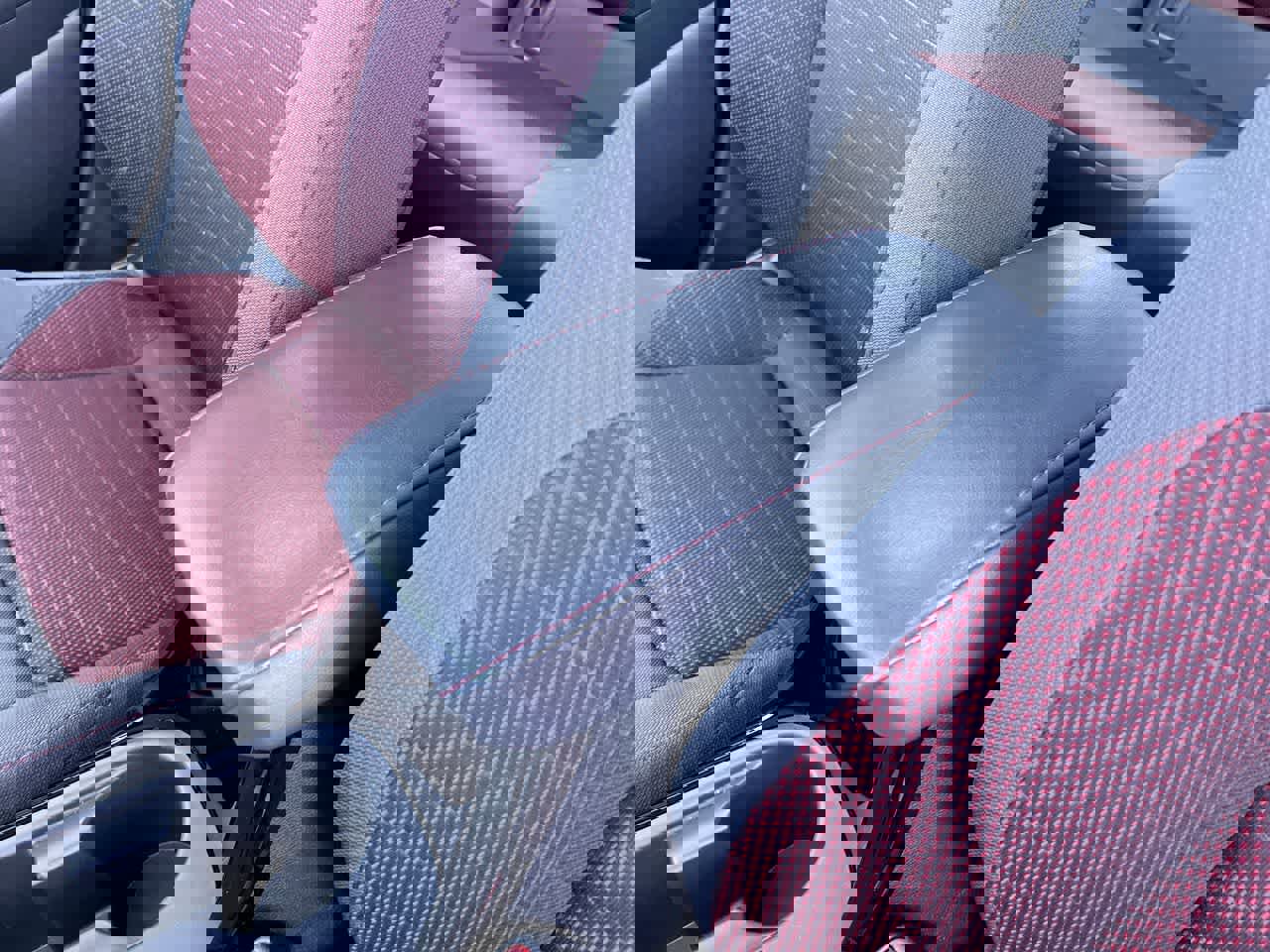 Used 2023 Toyota Corolla SE w/ SE Premium Package image 21