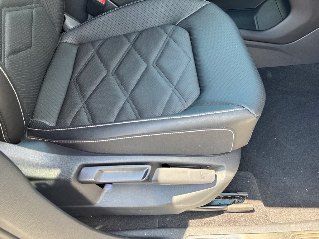 Used 2026 Volkswagen Atlas SE AWD/4WD image 31