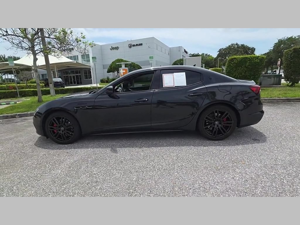 Used 2023 Maserati Ghibli Modena RWD image 48