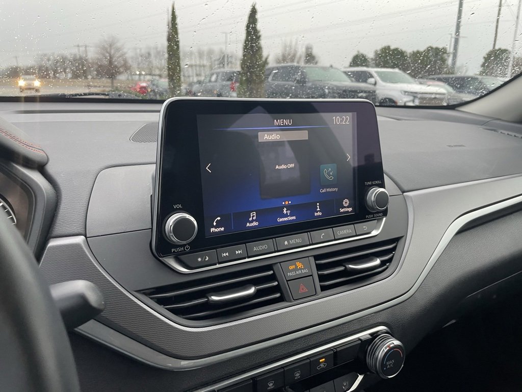 Used 2025 Nissan Altima 2.5 SR image 16