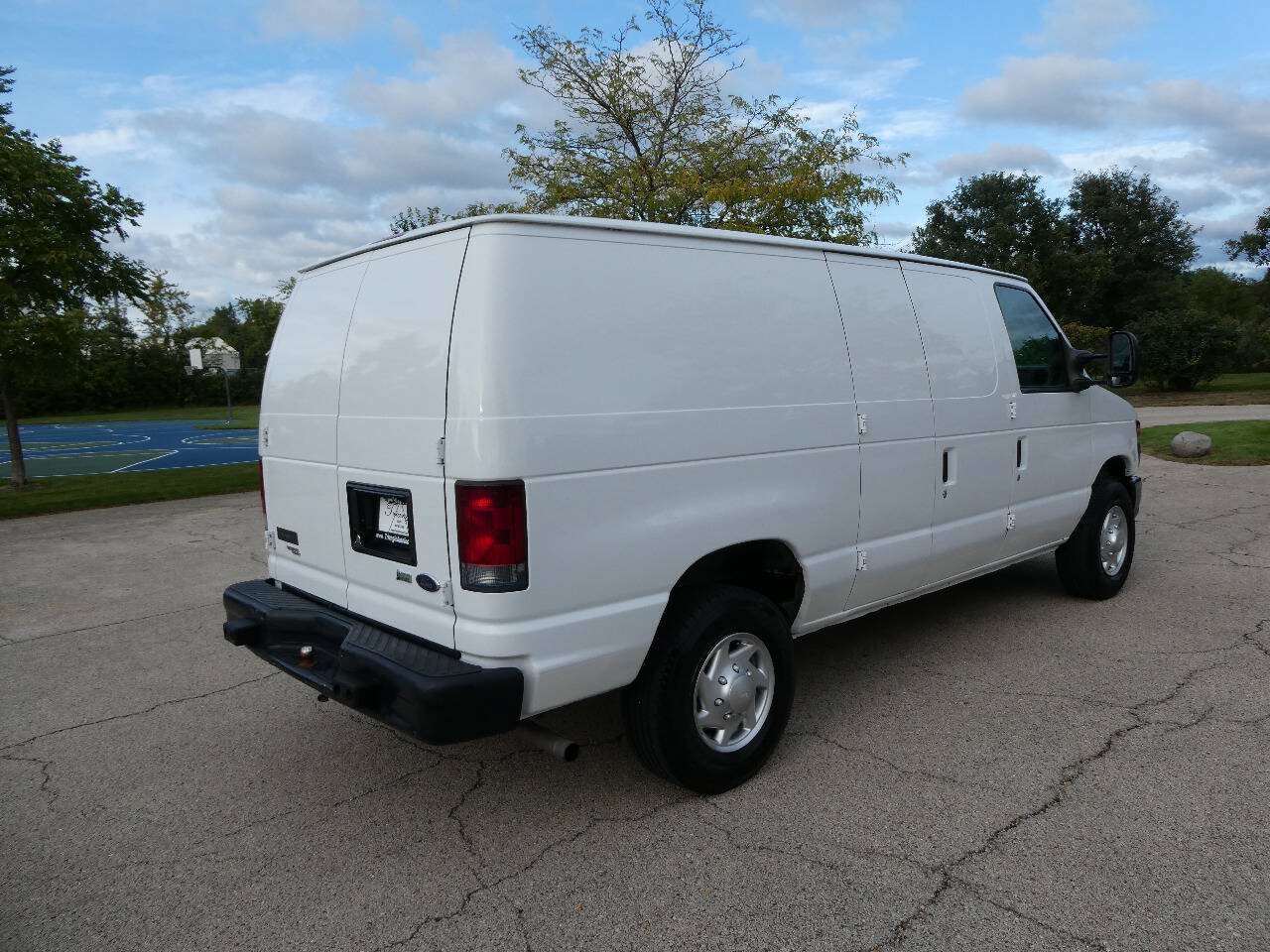 Used 2012 Ford E-250 and Econoline 250 w/ Commercial Cargo Van Pkg RWD image 5