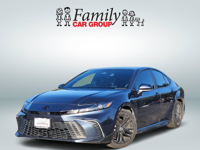 Used 2026 Toyota Camry SE w/ Convenience Package