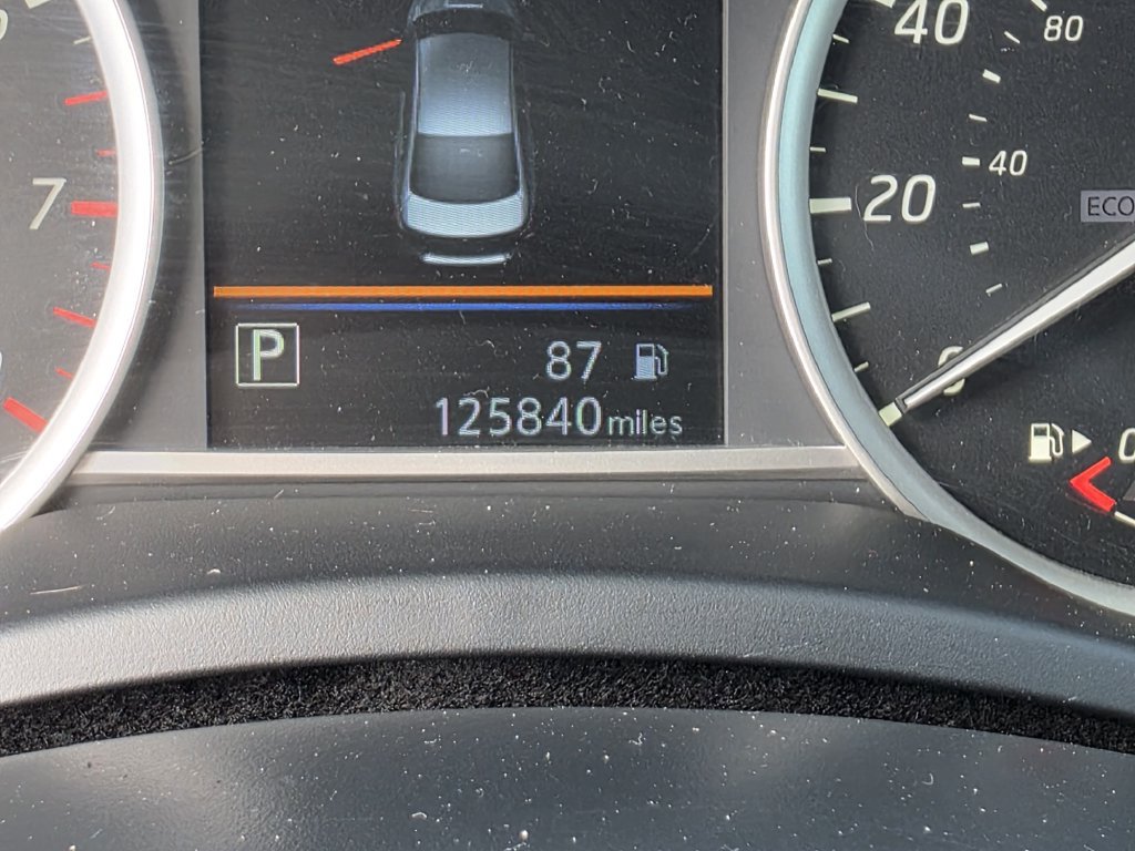 Used 2019 Nissan Sentra SR FWD image 27