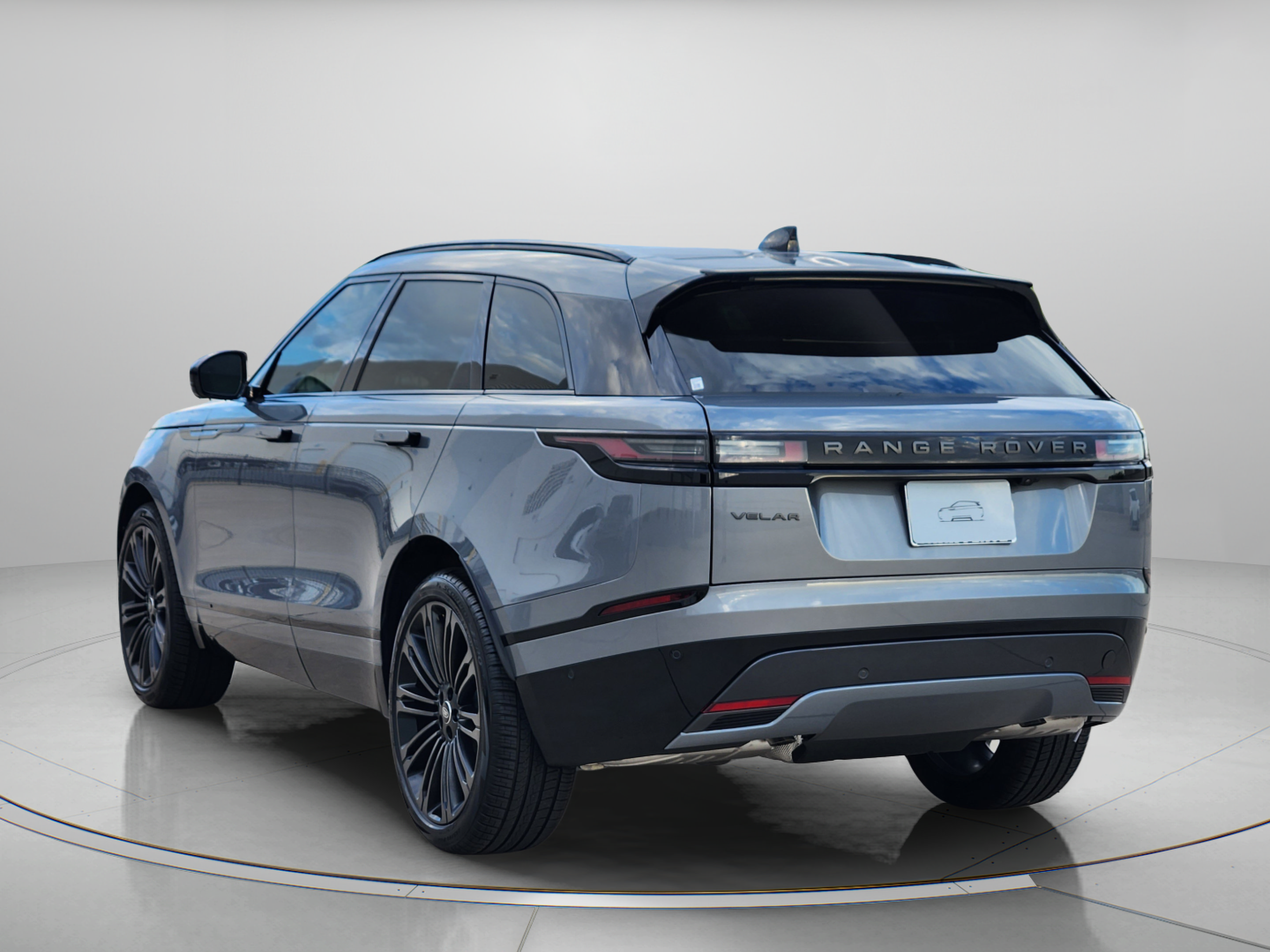 New 2026 Land Rover Range Rover Velar Belgravia AWD/4WD image 3