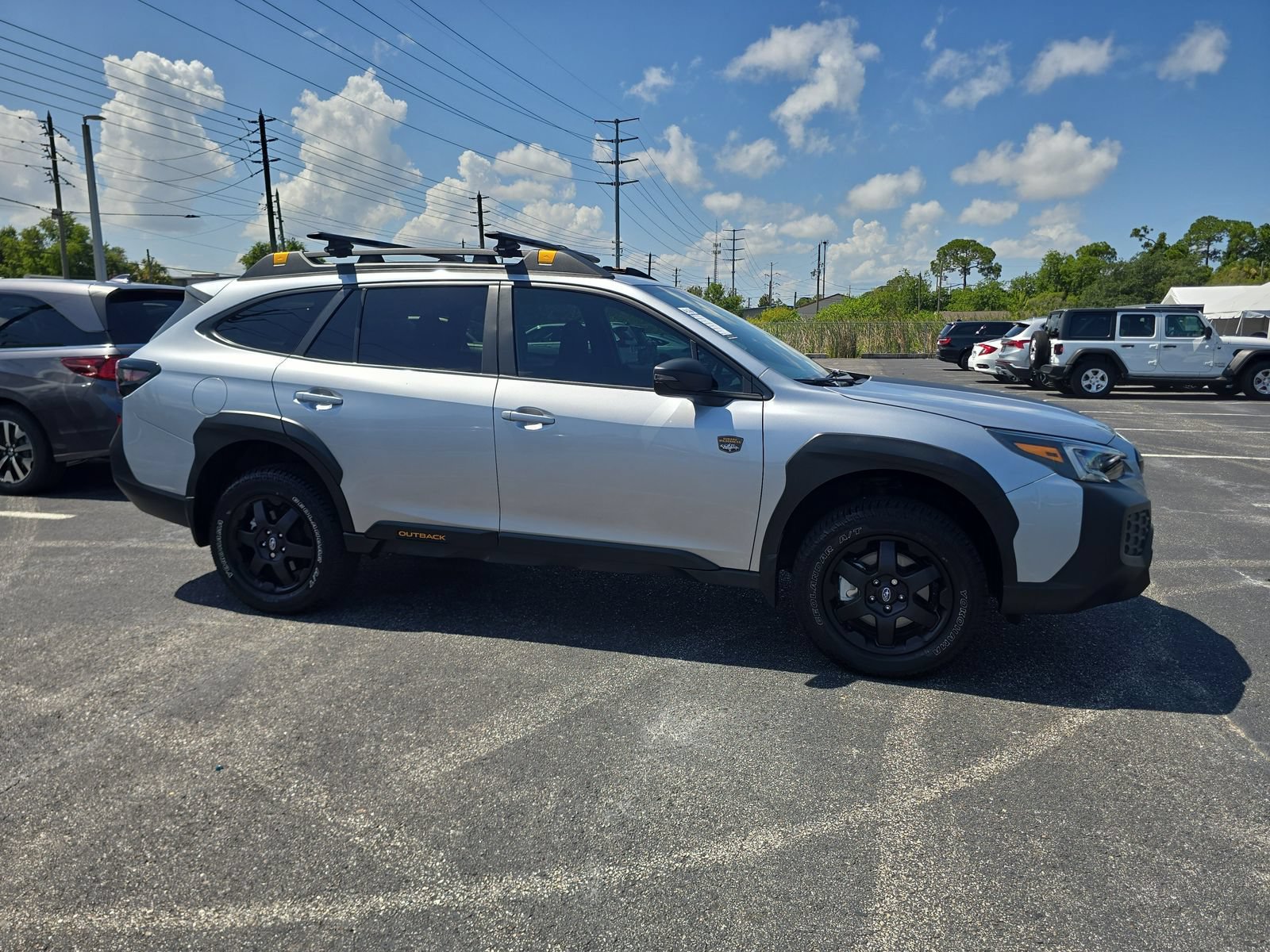 Used 2025 Subaru Outback Wilderness w/ Wilderness Package AWD/4WD image 2