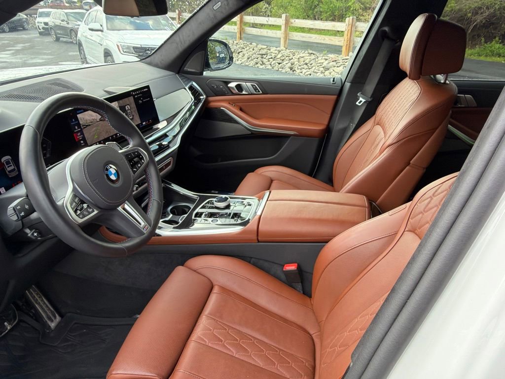 Used 2026 BMW X7 M60i AWD/4WD image 6