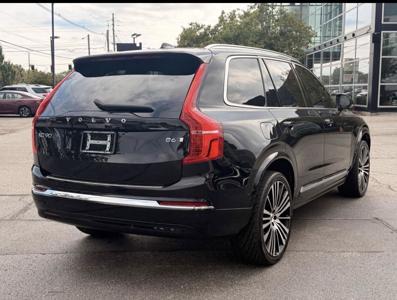 Used 2023 Volvo XC90 B6 Ultimate w/ Protection Package Premier AWD/4WD image 4