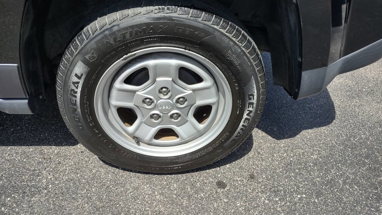 Used 2016 Jeep Patriot Sport w/ Power Value Group image 29