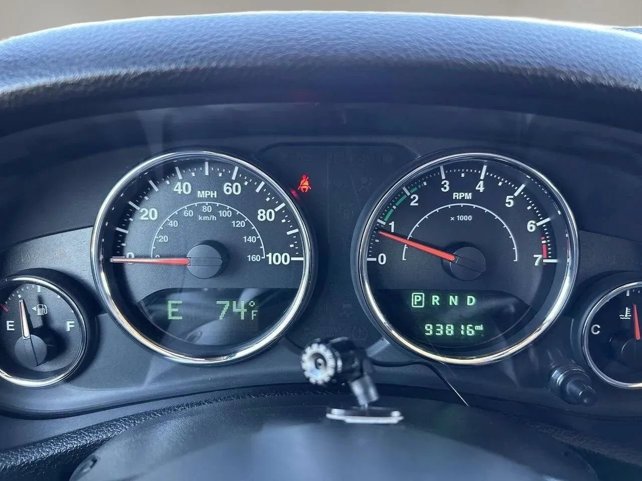 Used 2018 Jeep Wrangler Unlimited Sport w/ Dual Top Group AWD/4WD image 15