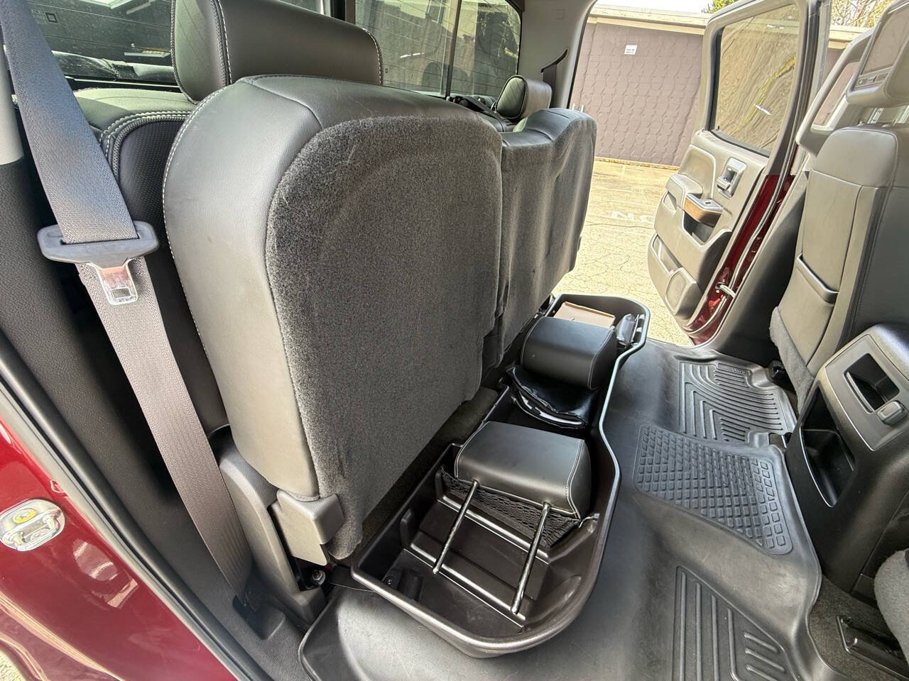 Used 2017 GMC Sierra 3500 Denali w/ Duramax Plus Package AWD/4WD image 15