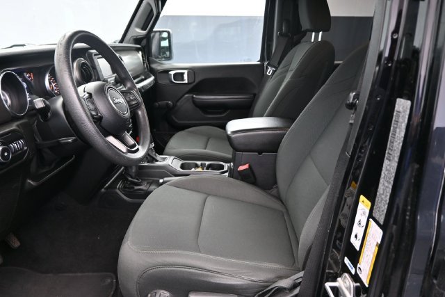 Used 2019 Jeep Wrangler Unlimited Sport AWD/4WD image 5