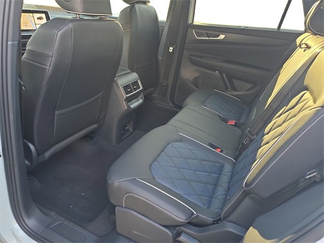 New 2026 Volkswagen Atlas Cross Sport SEL Premium R-Line image 16