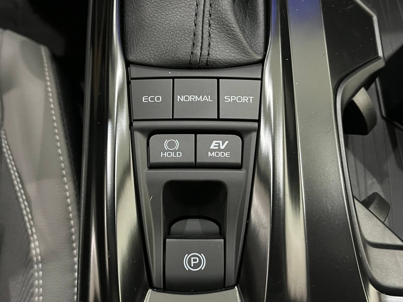 New 2026 Toyota Camry SE FWD image 26