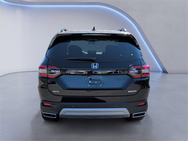 New 2025 Honda Pilot Touring image 8