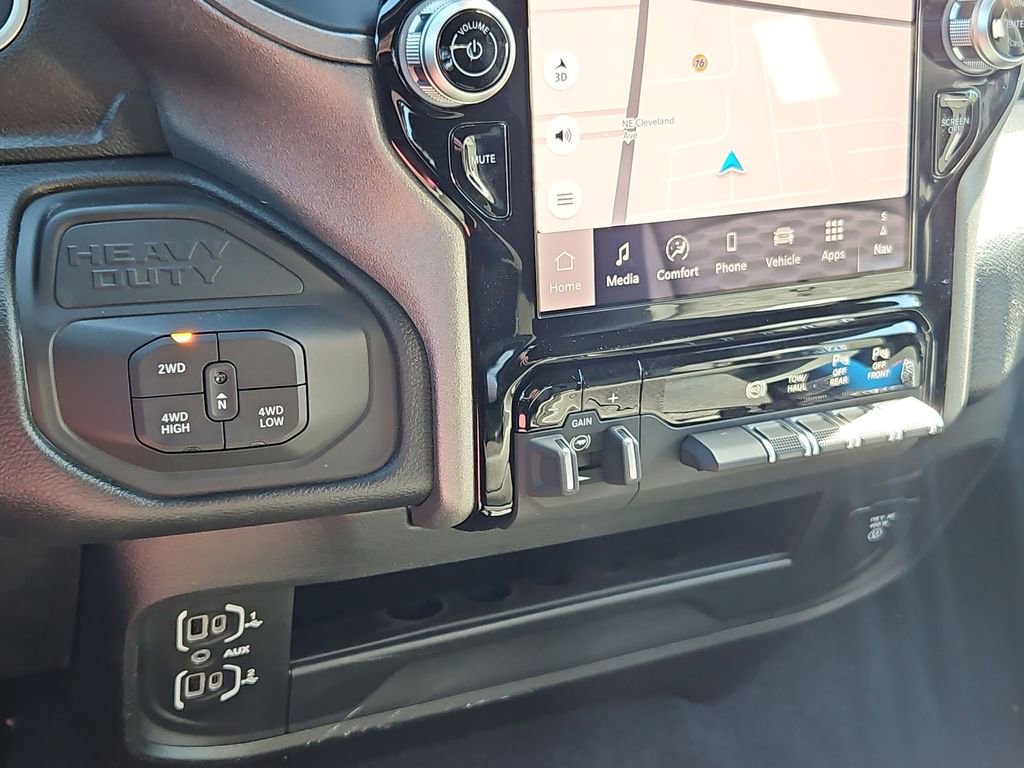New 2026 RAM 2500 Tradesman AWD/4WD image 25