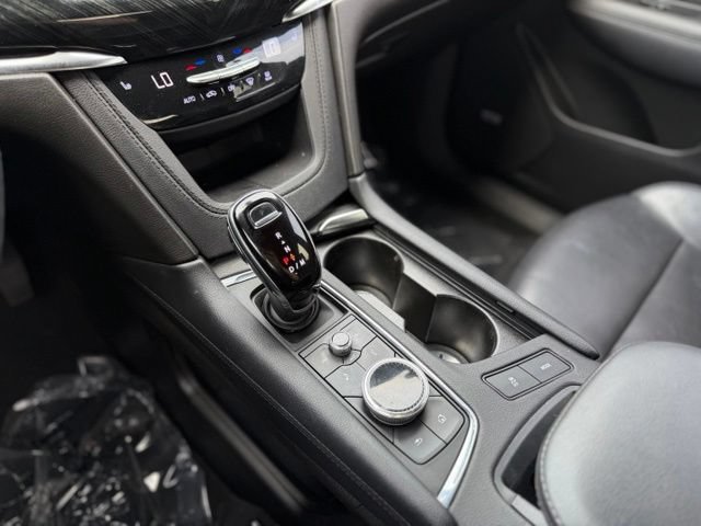 Used 2022 Cadillac XT6 Premium Luxury AWD/4WD image 25