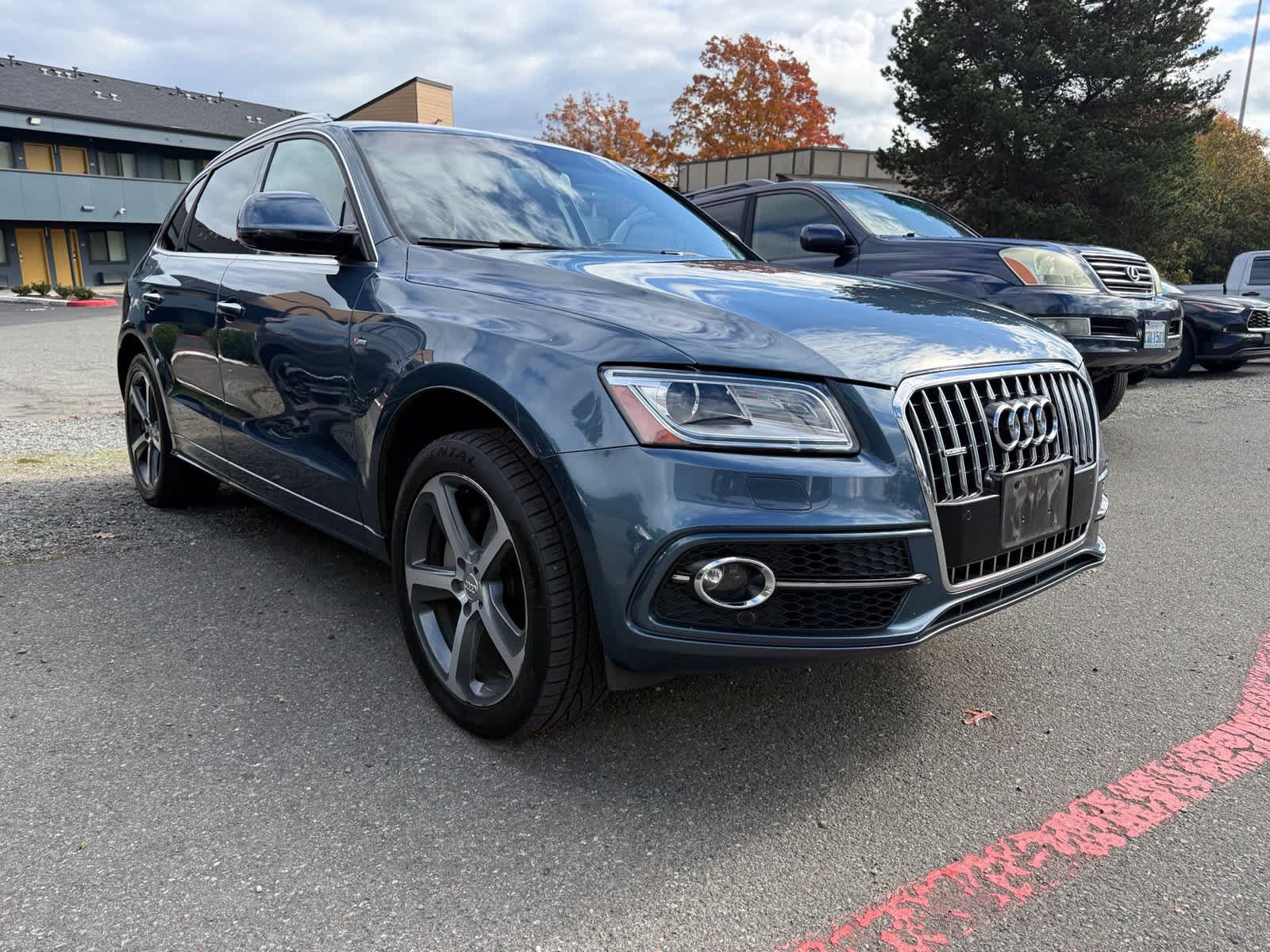 Used 2016 Audi Q5 3.0T Premium Plus w/ Technology Package AWD/4WD image 4
