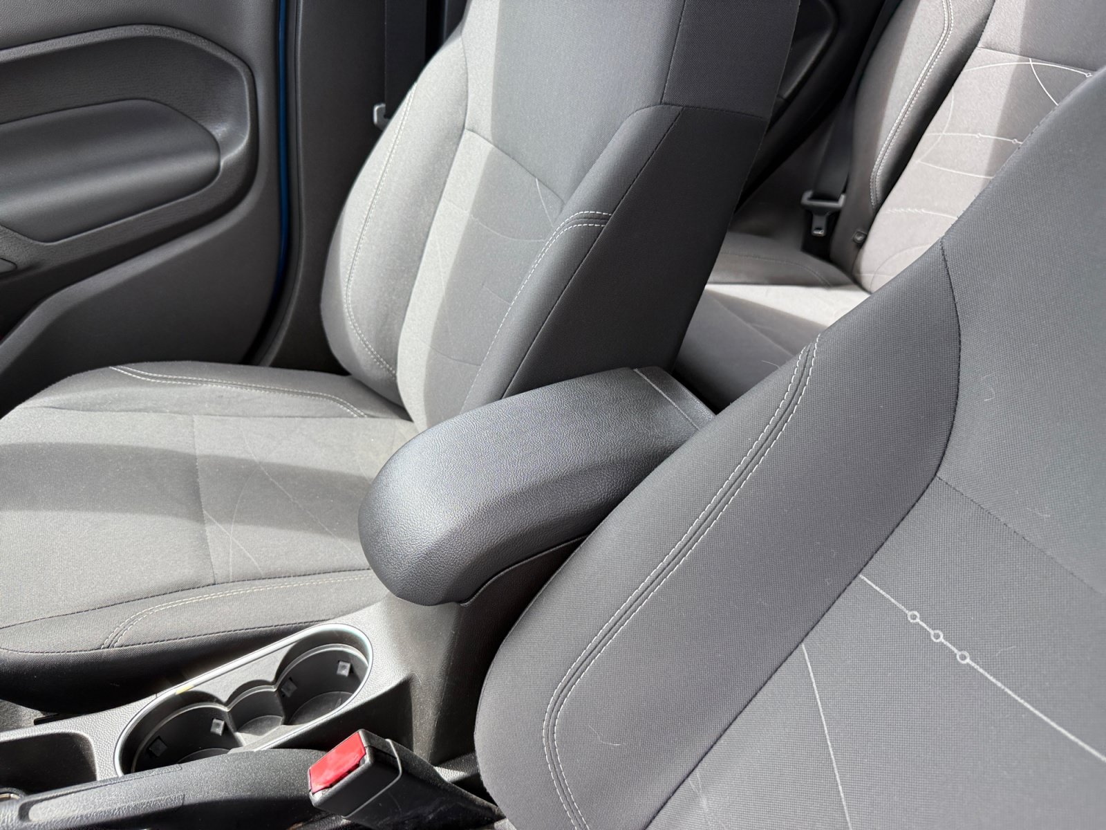Used 2019 Ford Fiesta SE FWD image 14