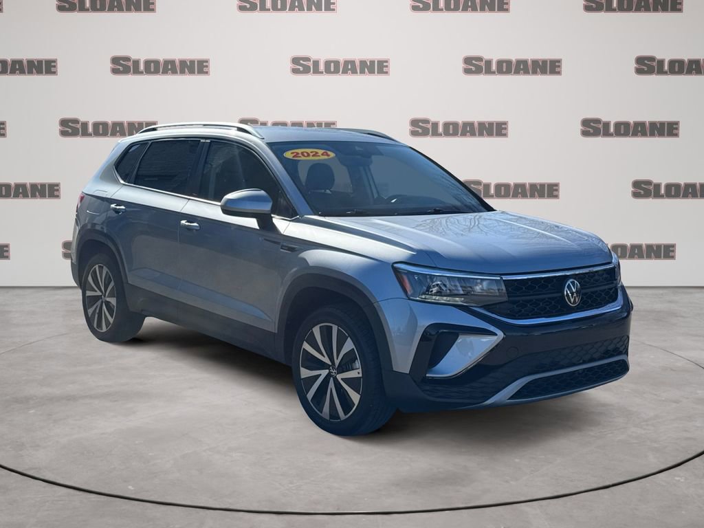 Used 2024 Volkswagen Taos SE image 7