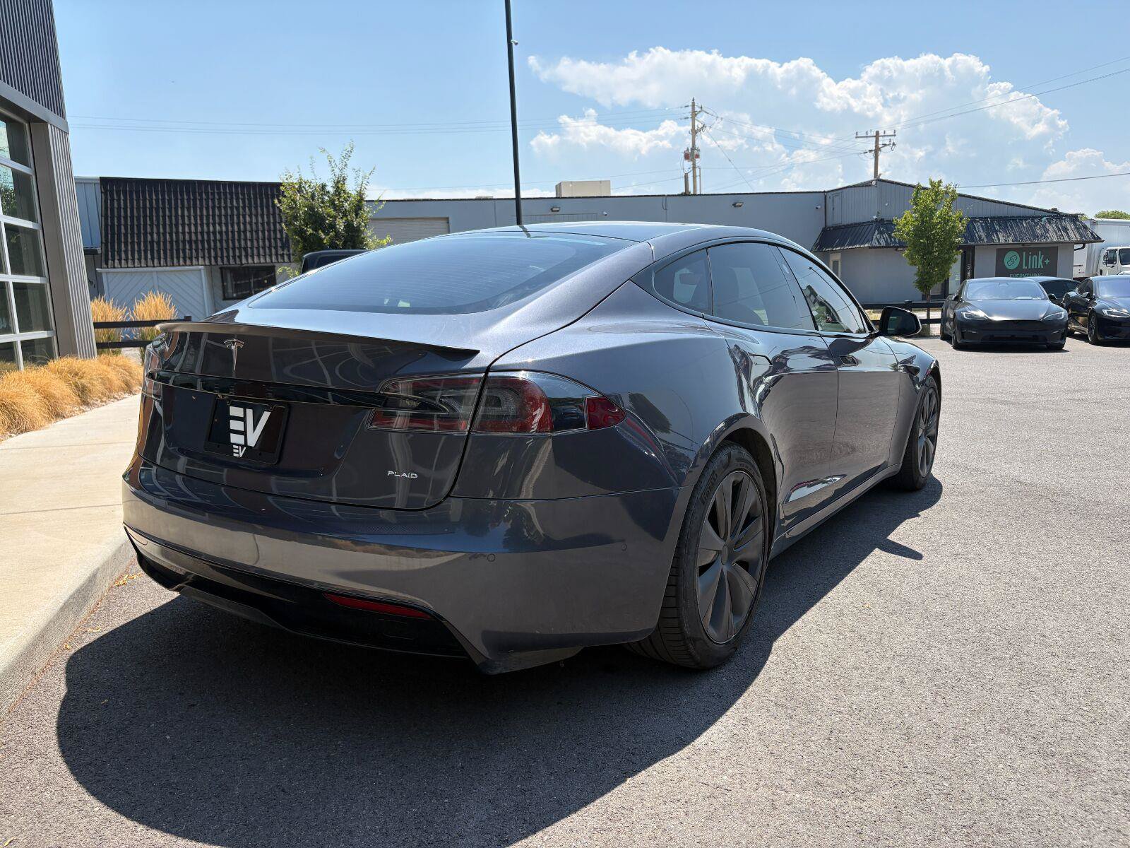 Used 2022 Tesla Model S Plaid AWD/4WD image 9