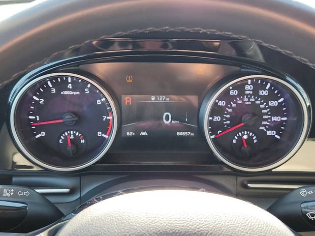 Used 2022 Kia Carnival EX image 30