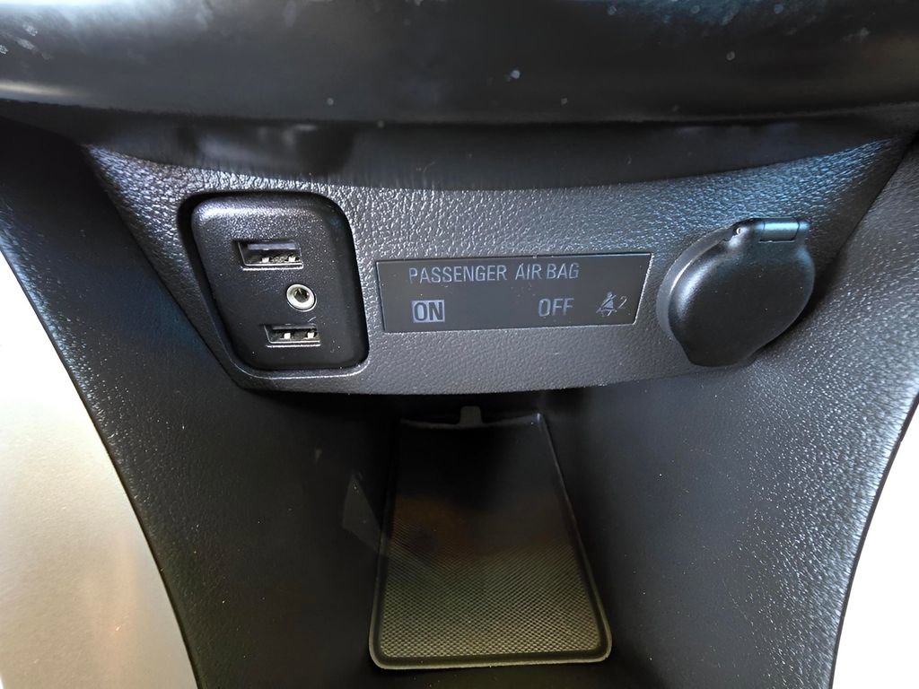 Used 2020 Chevrolet Trax LS image 58