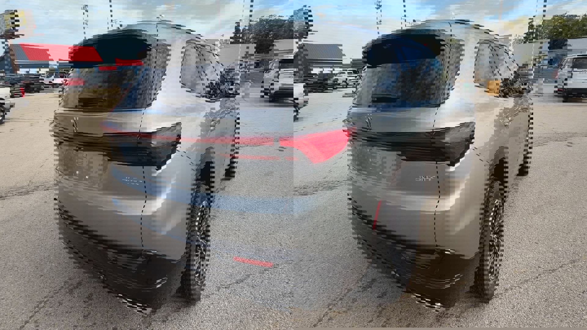 New 2026 Buick Enclave Sport Touring w/ Power Package image 8