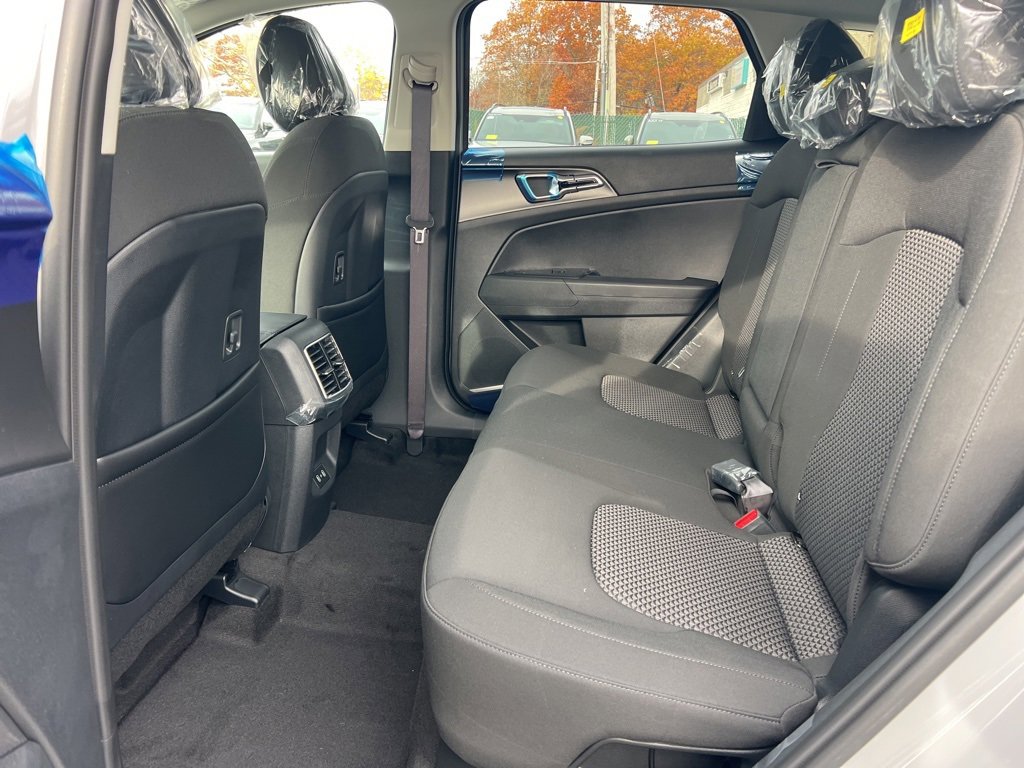 New 2026 Kia Sportage S image 13