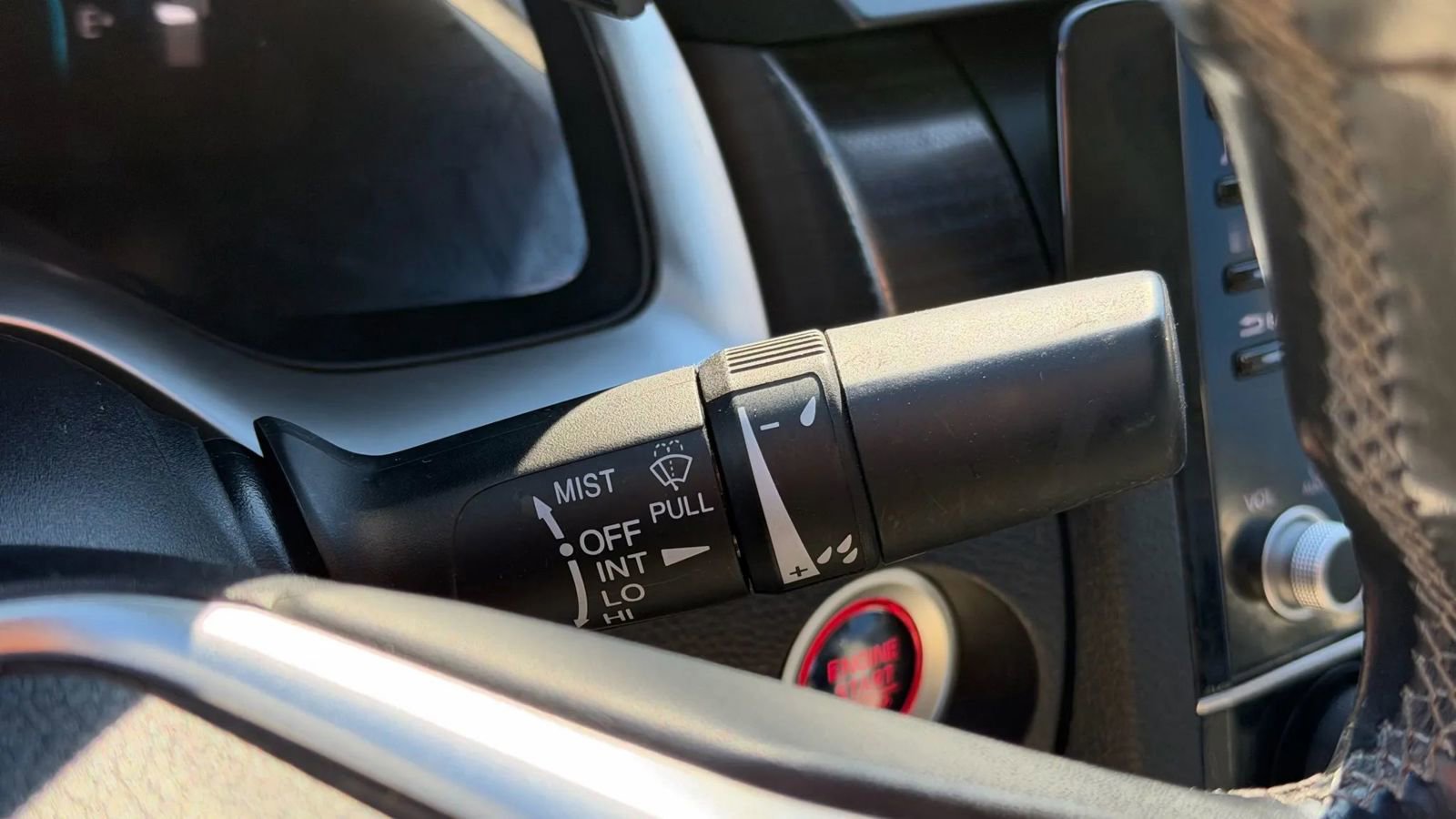 Used 2020 Honda Civic EX-L image 32