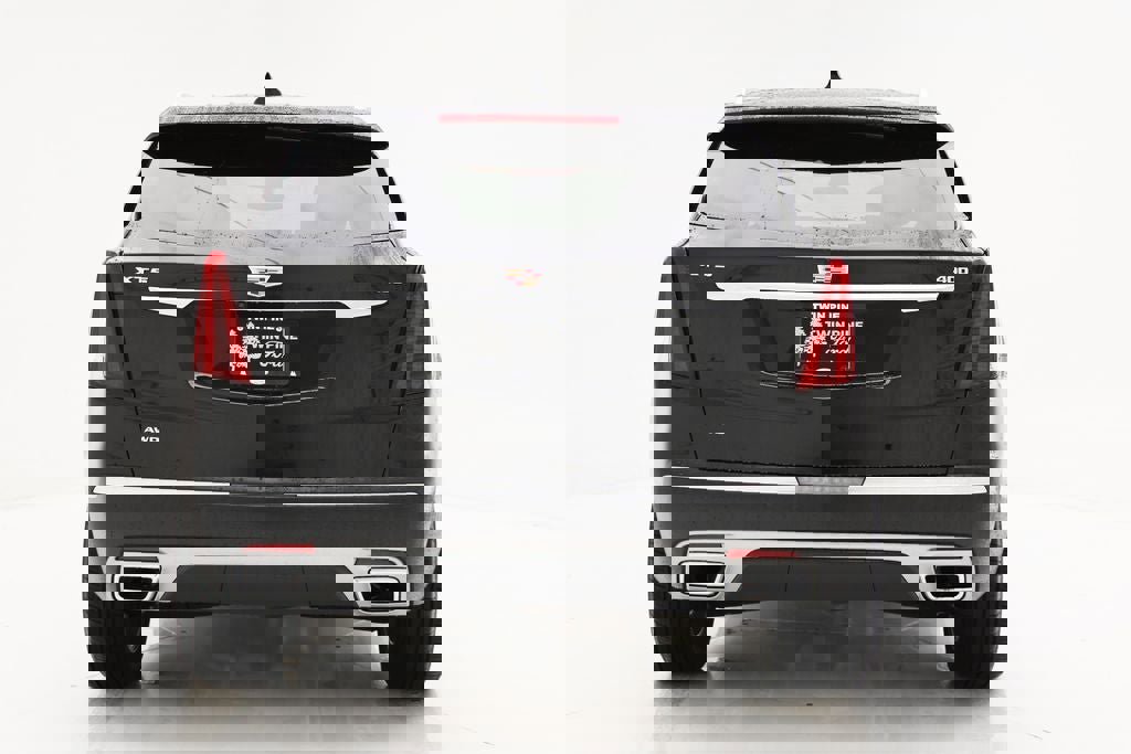 Used 2025 Cadillac XT5 Premium Luxury image 8