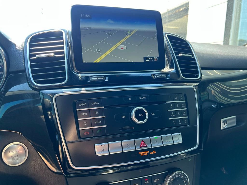 Used 2019 Mercedes-Benz GLE 400 4MATIC image 43