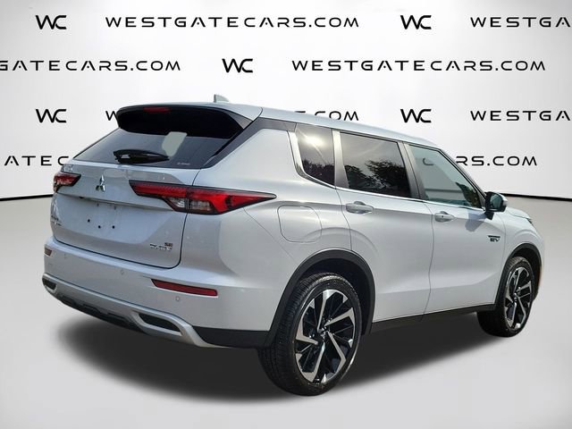 New 2025 Mitsubishi Outlander SE image 5