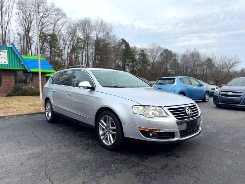 Used 2008 Volkswagen Passat Lux image 3