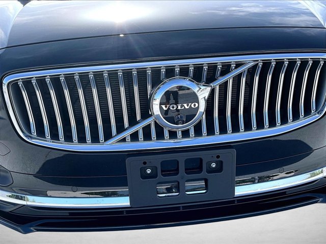 Used 2023 Volvo S90 B6 Plus w/ Protection Package Premier AWD/4WD image 30